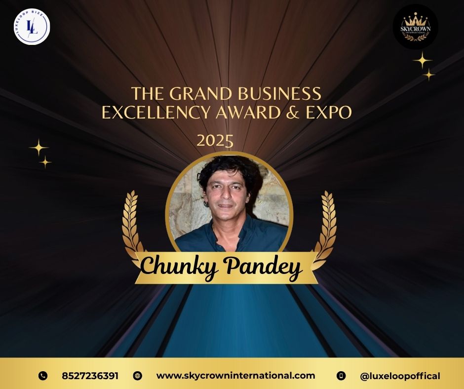 Past Event Photo: Attendees and Stage